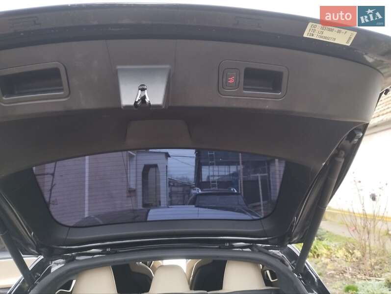 Лифтбек Tesla Model S 2015 в Кривом Роге фото 26 Лифтбек Tesla Model S 2015 в Кривом Роге