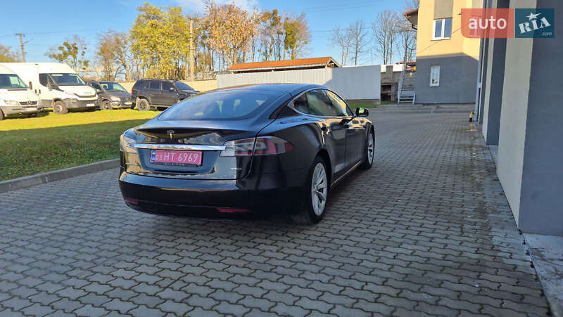 Лифтбек Tesla Model S 2017 в Радехове фото 11 Лифтбек Tesla Model S 2017 в Радехове