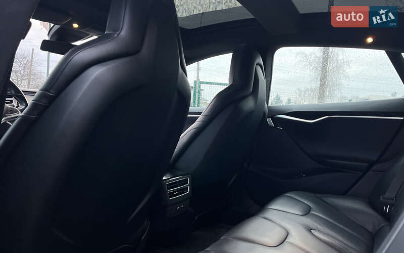 Лифтбек Tesla Model S 2016 в Коломые фото 19 Лифтбек Tesla Model S 2016 в Коломые