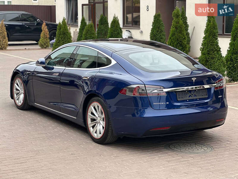 Лифтбек Tesla Model S 2017 в Одессе