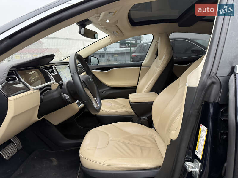 Лифтбек Tesla Model S 2013 в Киеве фото 4 Лифтбек Tesla Model S 2013 в Киеве