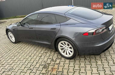 Лифтбек Tesla Model S 2022 в Коломые