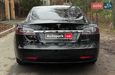 Ліфтбек Tesla Model S 2019 в Києві