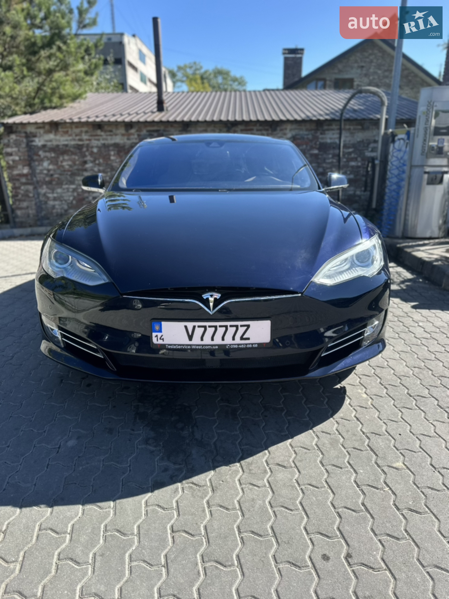 2015 Tesla Model S - мініатюра 8
