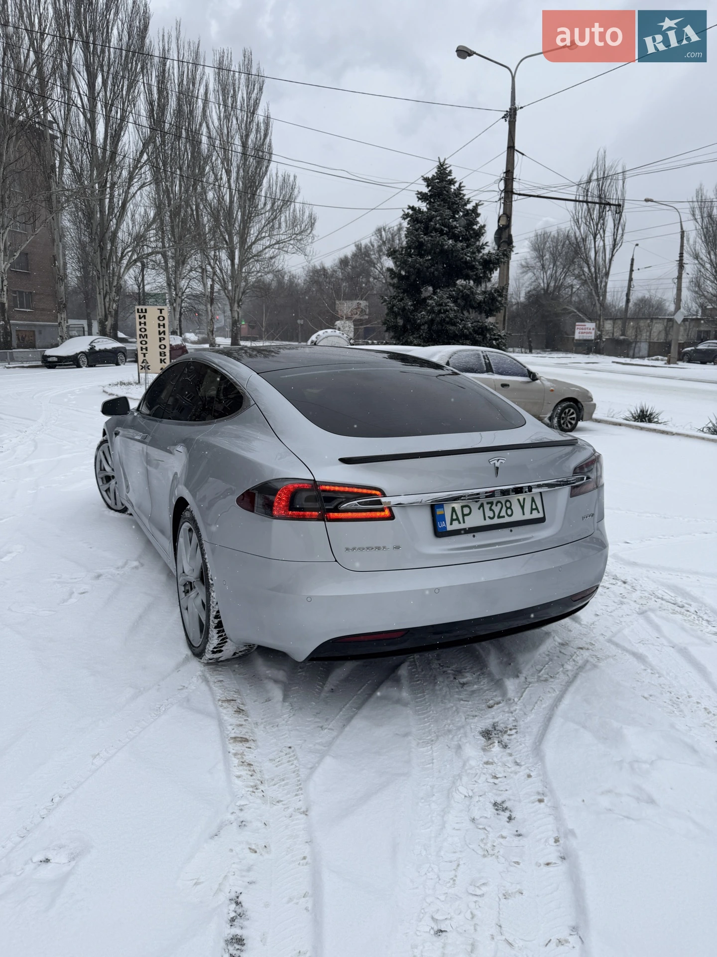 2017 Tesla Model S - мініатюра 23