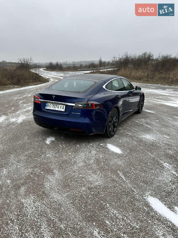 Лифтбек Tesla Model S 2020 в Тернополе
