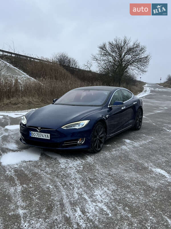 Лифтбек Tesla Model S 2020 в Тернополе
