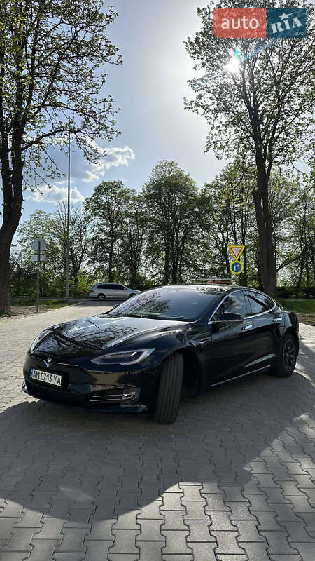 Tesla Model S 2018 Tesla Model S 2018