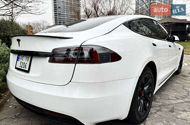 Ліфтбек Tesla Model S 2020 в Дніпрі