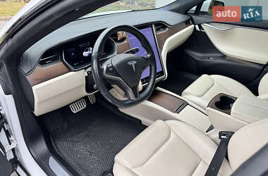 Ліфтбек Tesla Model S 2020 в Дніпрі