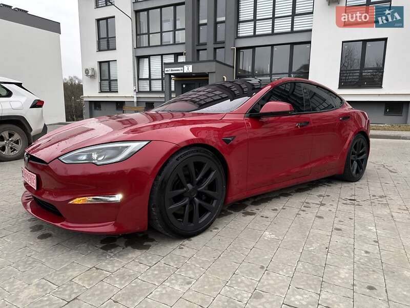 Лифтбек Tesla Model S 2021 в Львове