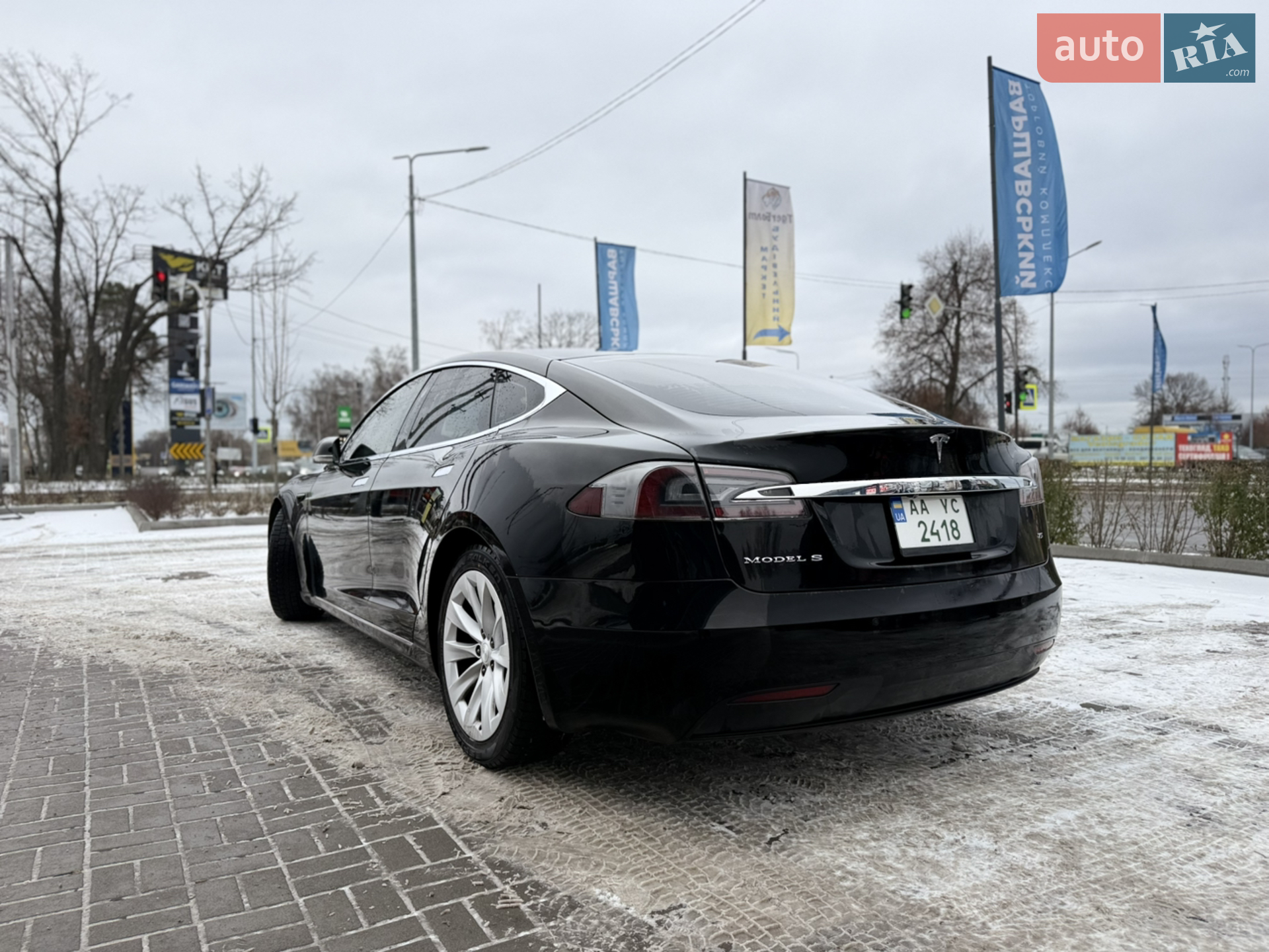 2017 Tesla Model S - мініатюра 9