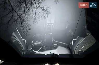 Ліфтбек Tesla Model S 2017 в Києві