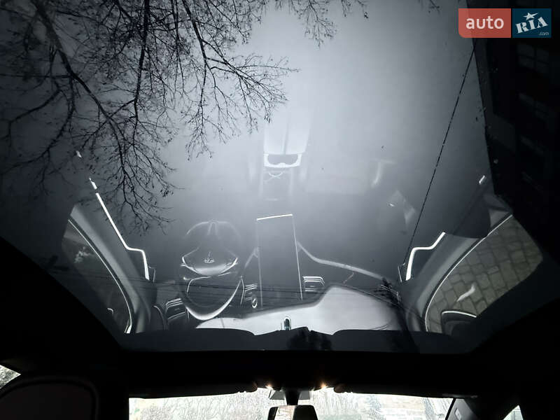 Лифтбек Tesla Model S 2017 в Киеве