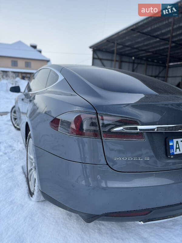 Лифтбек Tesla Model S 2013 в Долине фото 3 Лифтбек Tesla Model S 2013 в Долине