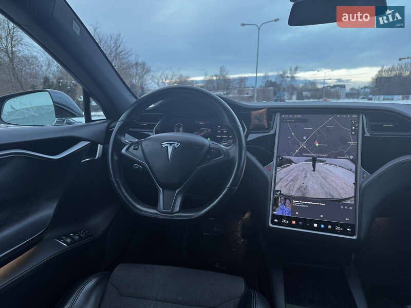 Ліфтбек Tesla Model S 2018 в Львові фото 20 Ліфтбек Tesla Model S 2018 в Львові