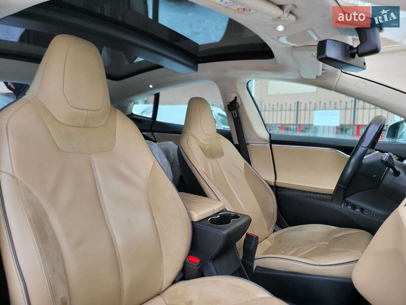 Ліфтбек Tesla Model S 2013 в Києві фото 13 Ліфтбек Tesla Model S 2013 в Києві