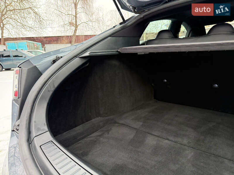 Лифтбек Tesla Model S 2013 в Луцке