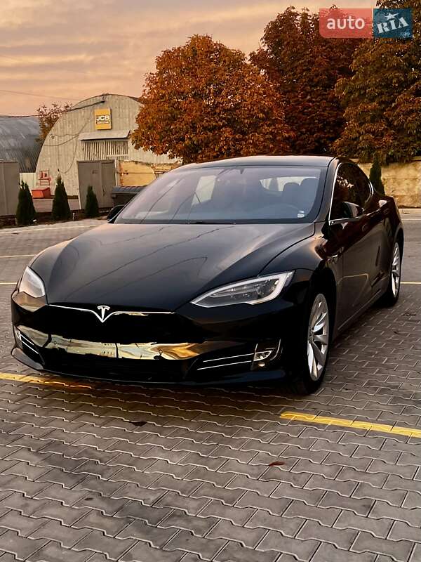 Лифтбек Tesla Model S 2019 в Одессе фото 2 Лифтбек Tesla Model S 2019 в Одессе
