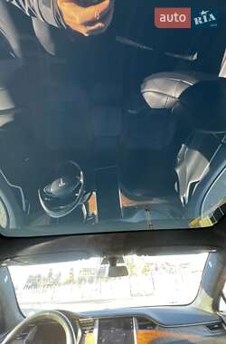 Лифтбек Tesla Model S 2019 в Одессе
