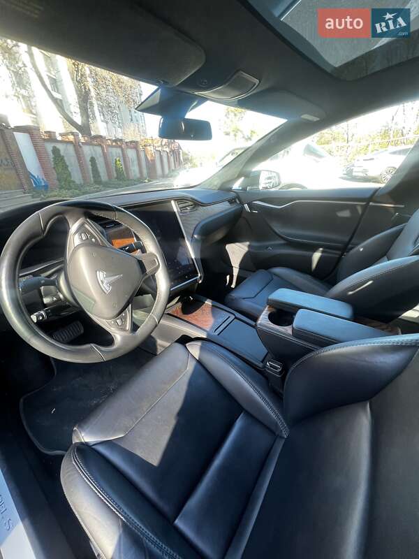 Лифтбек Tesla Model S 2019 в Одессе фото 22 Лифтбек Tesla Model S 2019 в Одессе