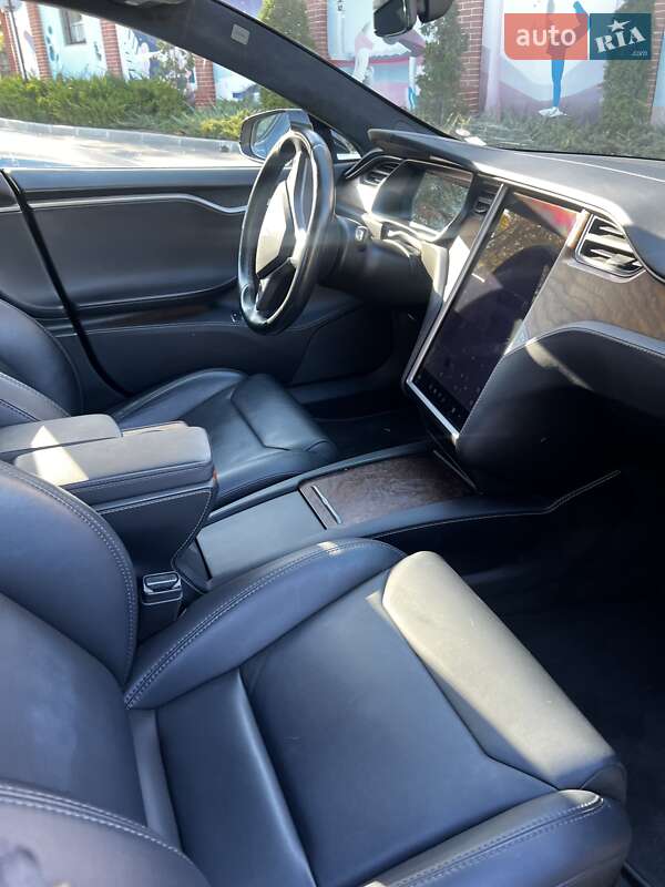 Лифтбек Tesla Model S 2019 в Одессе фото 27 Лифтбек Tesla Model S 2019 в Одессе