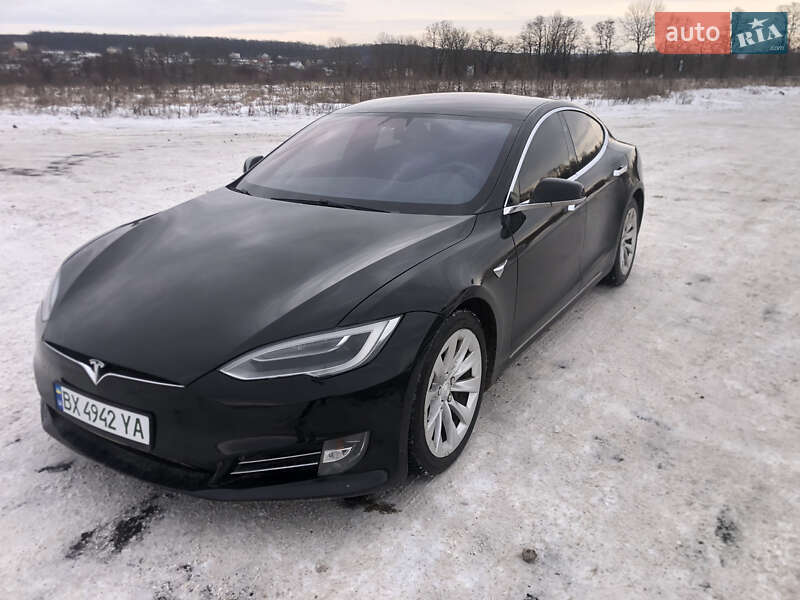 Лифтбек Tesla Model S 2017 в Виннице фото 2 Лифтбек Tesla Model S 2017 в Виннице