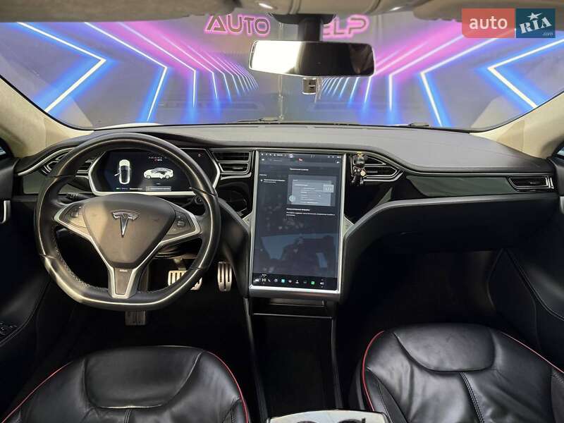Лифтбек Tesla Model S 2013 в Запорожье