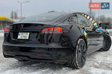 Лифтбек Tesla Model S 2022 в Киеве