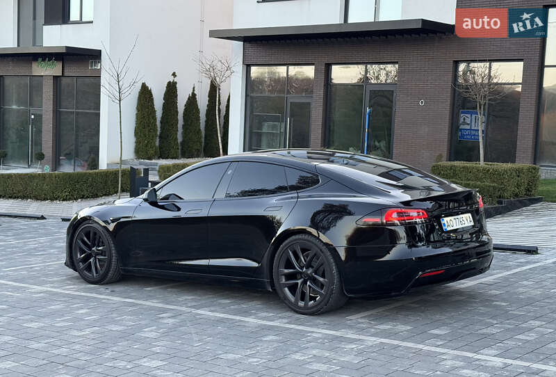 Ліфтбек Tesla Model S 2022 в Ужгороді