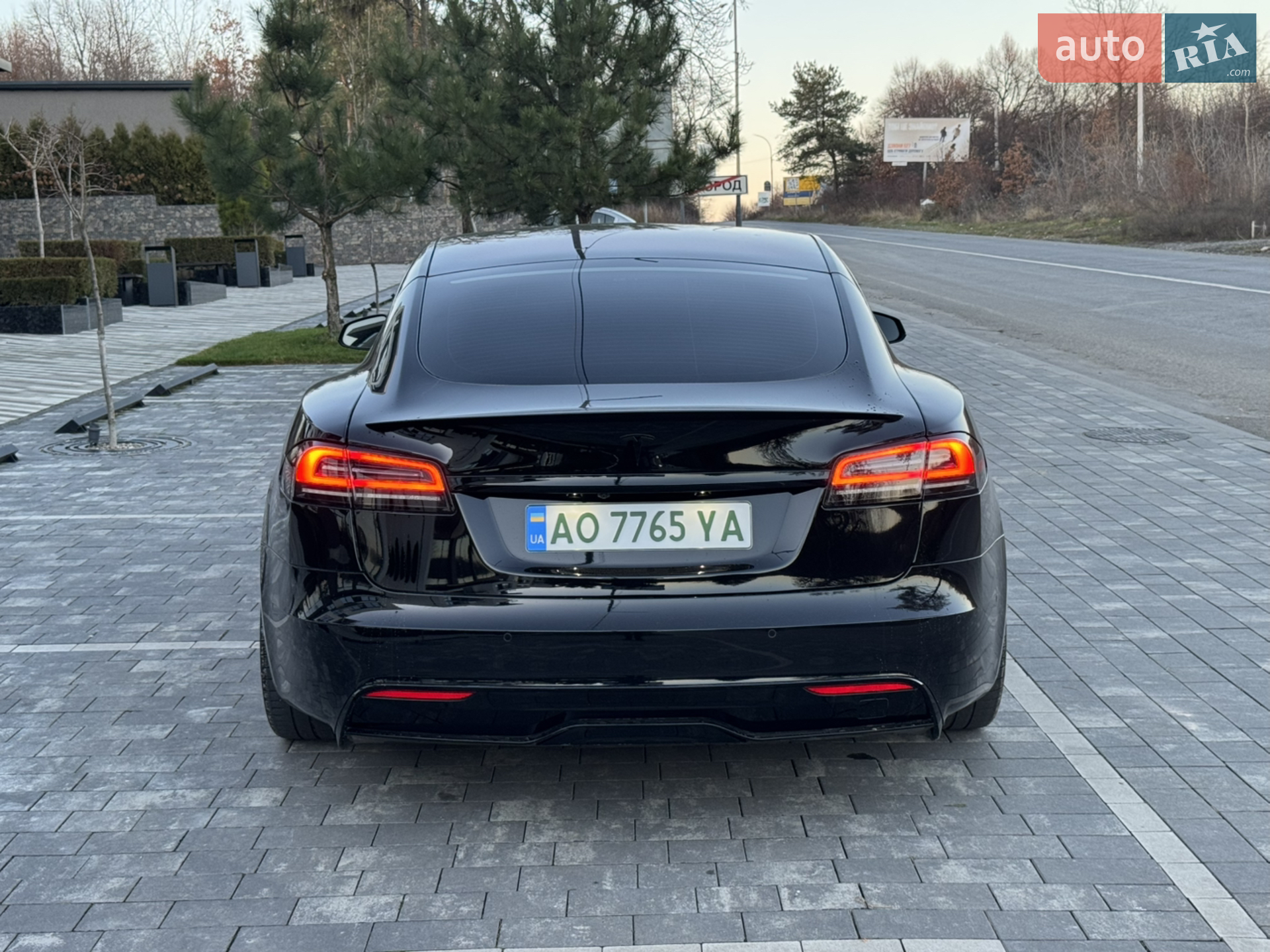 2022 Tesla Model S - мініатюра 6