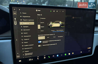 Лифтбек Tesla Model S 2022 в Ужгороде