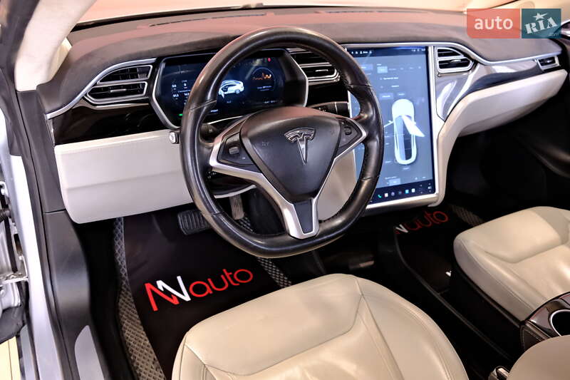 Лифтбек Tesla Model S 2015 в Одессе фото 32 Лифтбек Tesla Model S 2015 в Одессе