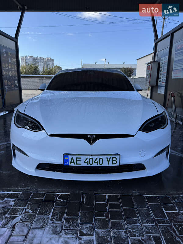 Лифтбек Tesla Model S 2021 в Днепре фото Лифтбек Tesla Model S 2021 в Днепре