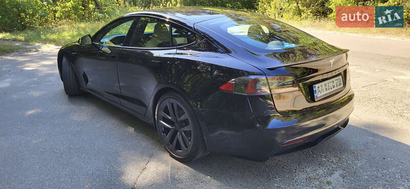 Ліфтбек Tesla Model S 2021 в Києві
