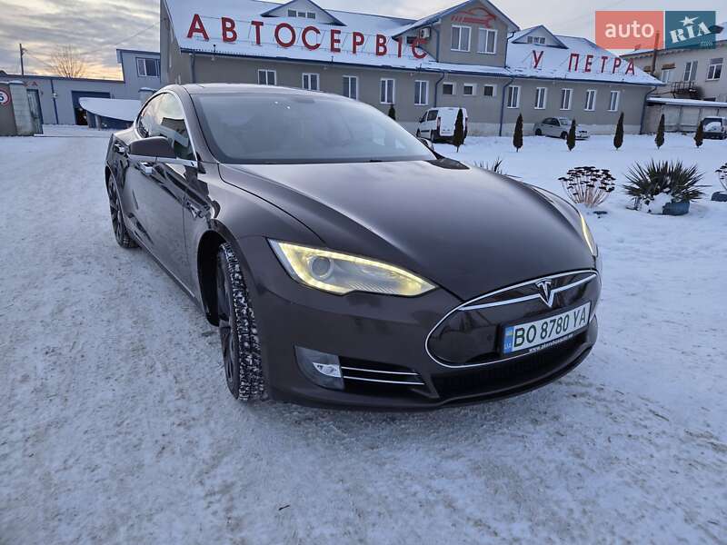 Лифтбек Tesla Model S 2014 в Теребовле фото 4 Лифтбек Tesla Model S 2014 в Теребовле