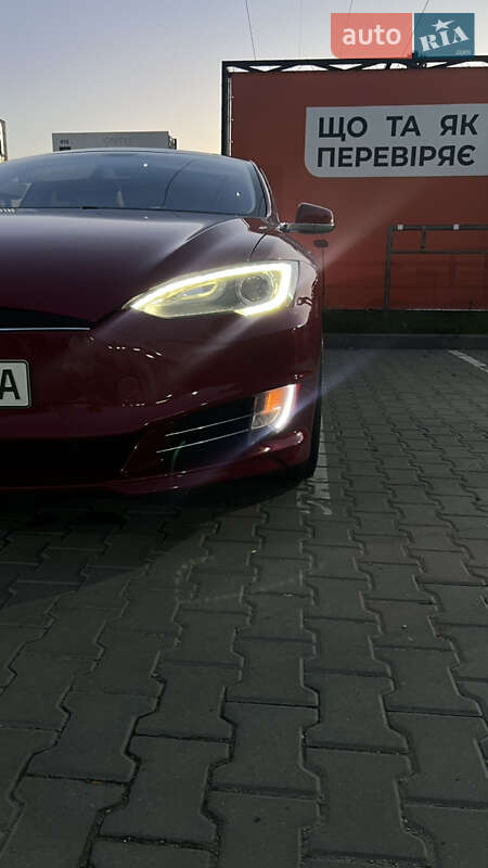 Лифтбек Tesla Model S 2014 в Виннице фото 9 Лифтбек Tesla Model S 2014 в Виннице