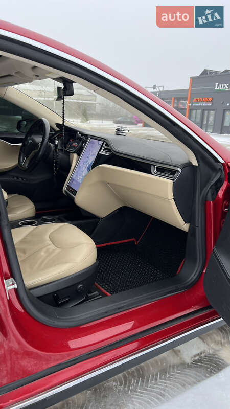 Лифтбек Tesla Model S 2014 в Виннице фото 21 Лифтбек Tesla Model S 2014 в Виннице