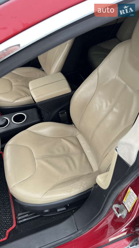 Лифтбек Tesla Model S 2014 в Виннице фото 24 Лифтбек Tesla Model S 2014 в Виннице