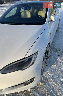 Ліфтбек Tesla Model S 2020 в Полтаві фото 4 Ліфтбек Tesla Model S 2020 в Полтаві