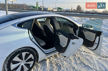 Ліфтбек Tesla Model S 2020 в Полтаві фото 10 Ліфтбек Tesla Model S 2020 в Полтаві