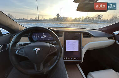 Ліфтбек Tesla Model S 2020 в Полтаві фото 14 Ліфтбек Tesla Model S 2020 в Полтаві