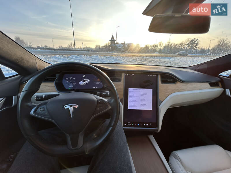 Ліфтбек Tesla Model S 2020 в Полтаві фото 14 Ліфтбек Tesla Model S 2020 в Полтаві