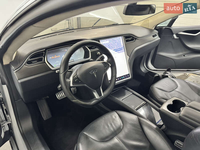Лифтбек Tesla Model S 2014 в Луцке фото 28 Лифтбек Tesla Model S 2014 в Луцке