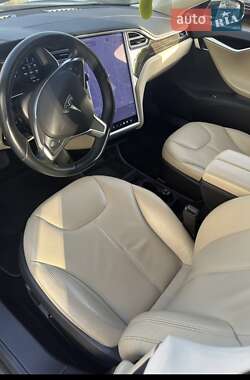 Лифтбек Tesla Model S 2014 в Киеве фото 3 Лифтбек Tesla Model S 2014 в Киеве