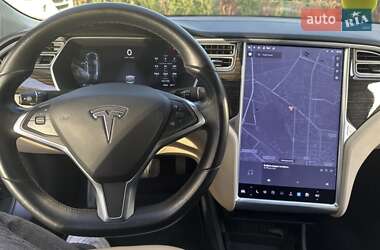 Лифтбек Tesla Model S 2014 в Киеве фото 7 Лифтбек Tesla Model S 2014 в Киеве