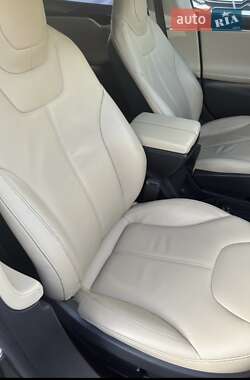 Лифтбек Tesla Model S 2014 в Киеве фото 11 Лифтбек Tesla Model S 2014 в Киеве