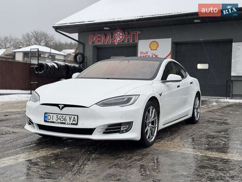 Ліфтбек Tesla Model S 2016 в Бучі фото 10 Ліфтбек Tesla Model S 2016 в Бучі