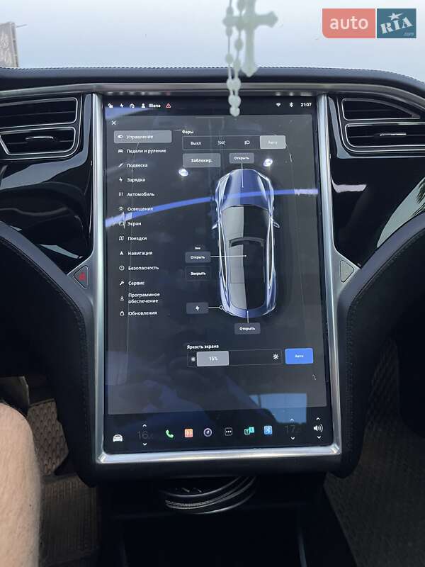 Лифтбек Tesla Model S 2013 в Мукачево