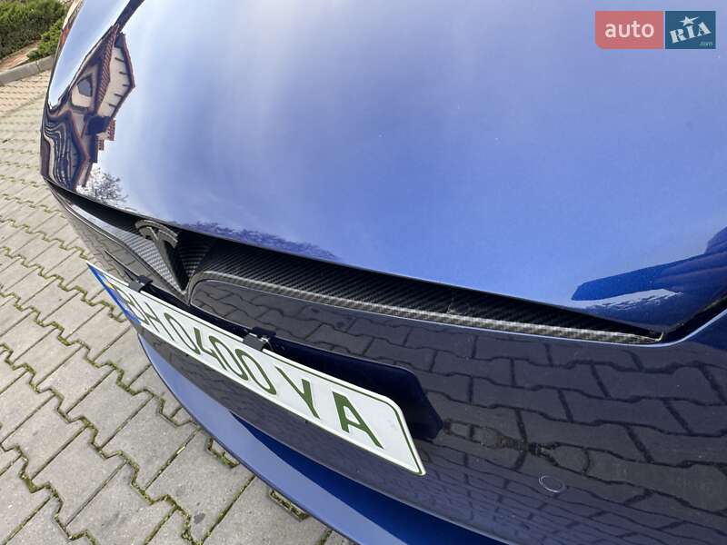 Лифтбек Tesla Model S 2021 в Одессе